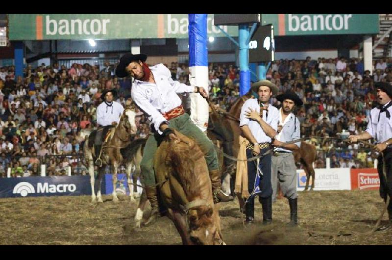 Dos nuevos accidentes vuelven a encender la alarma en el Festival de Jesuacutes Mariacutea