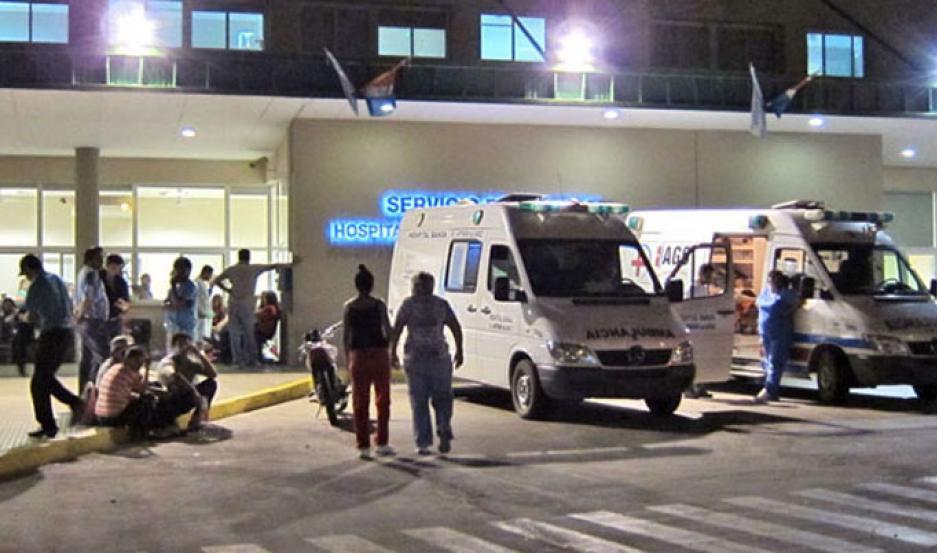 El matrimonio y el otro joven accidentado fueron derivados al Hospital Regional