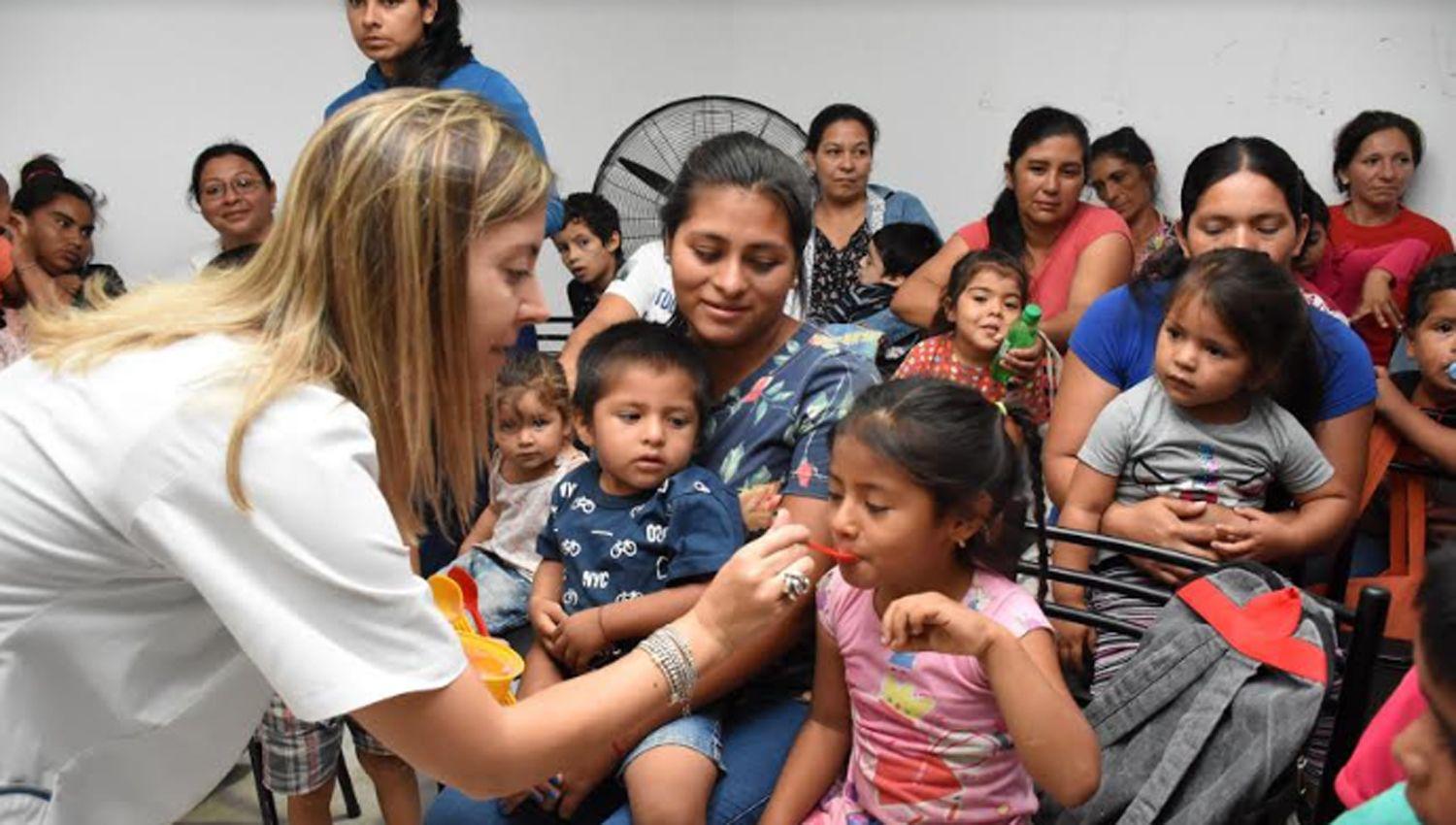 El programa destinado a madre y menores de Santiago del Estero est� a cargo de personal del Ministerio de Salud