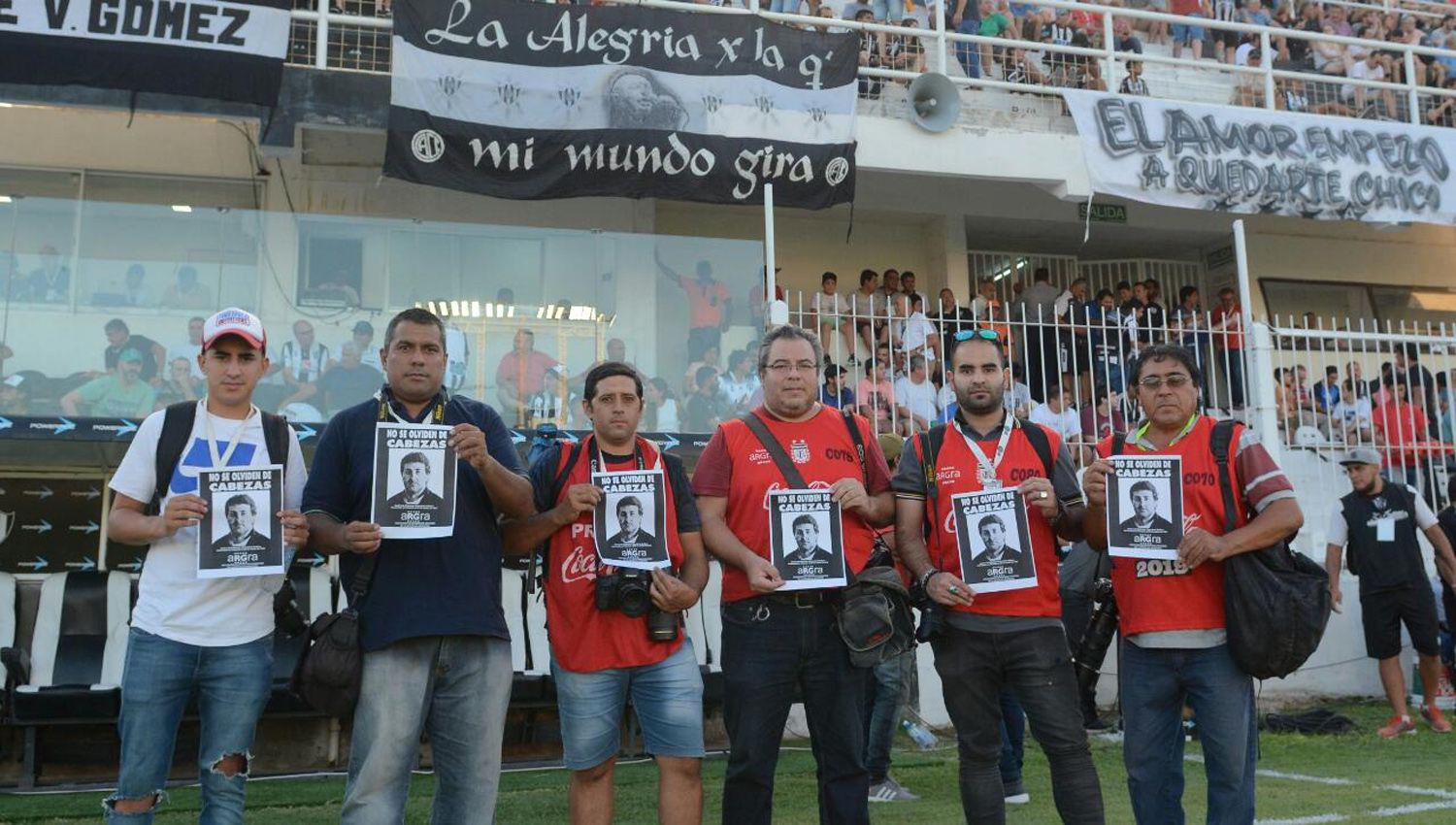 Reporteros grficos de diversos medios recordaron a José Luis Cabezas al cumplirse 23 años de su asesinato