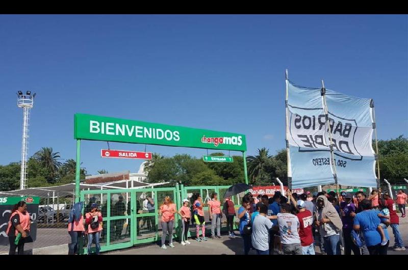 Barrios de Pie realizoacute una marcha pidiendo mayor control en los precios