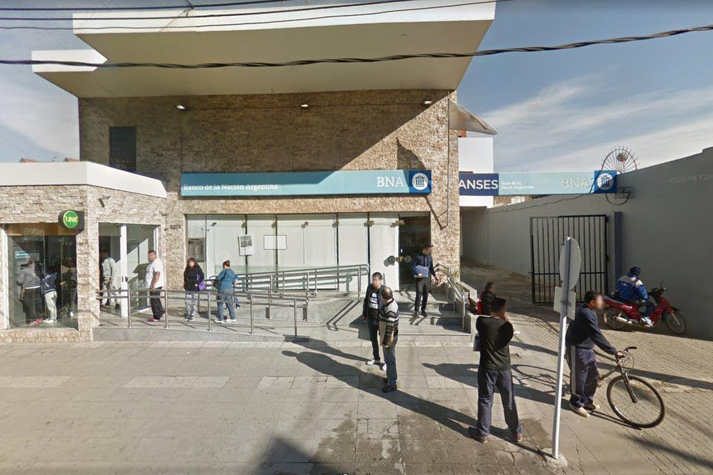 Mataron a un cajero del Banco Nacioacuten en medio de un intento de asalto