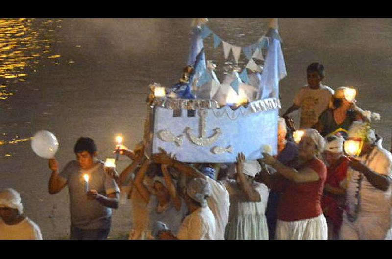 La tradicional celebración convoca a los fieles del culto Umbanda