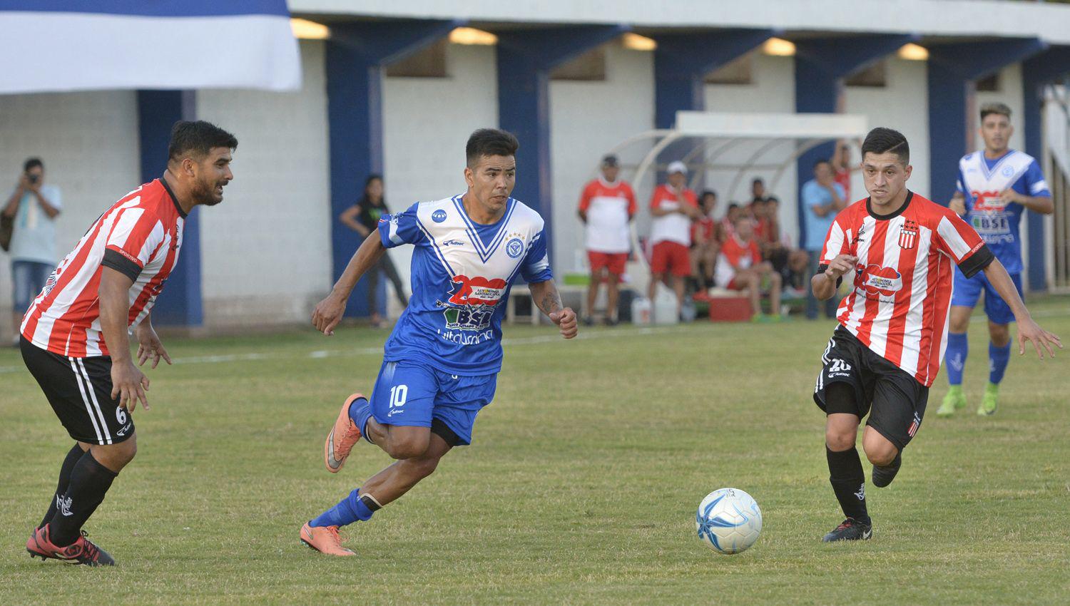 Veacutelez arrancoacute el torneo con un ajustado triunfo en San Ramoacuten