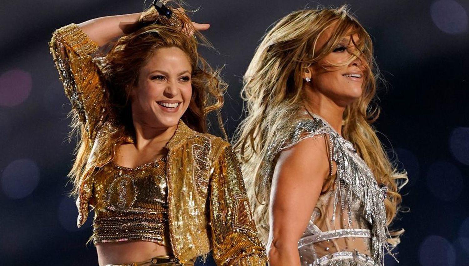 Shakira y Jennifer Loacutepez brillaron en el show del Super Bowl 2020