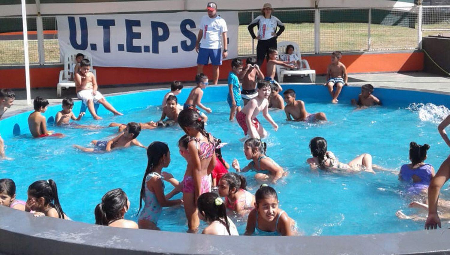 Utepse lanzoacute la colonia de vacaciones destinada a los hijos de todos sus afiliados