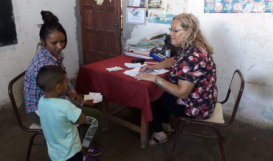 Concretaron un operativo de salud en parajes distantes 15 km de Fernaacutendez