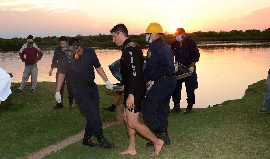 Adolescente perecioacute ahogado en una represa