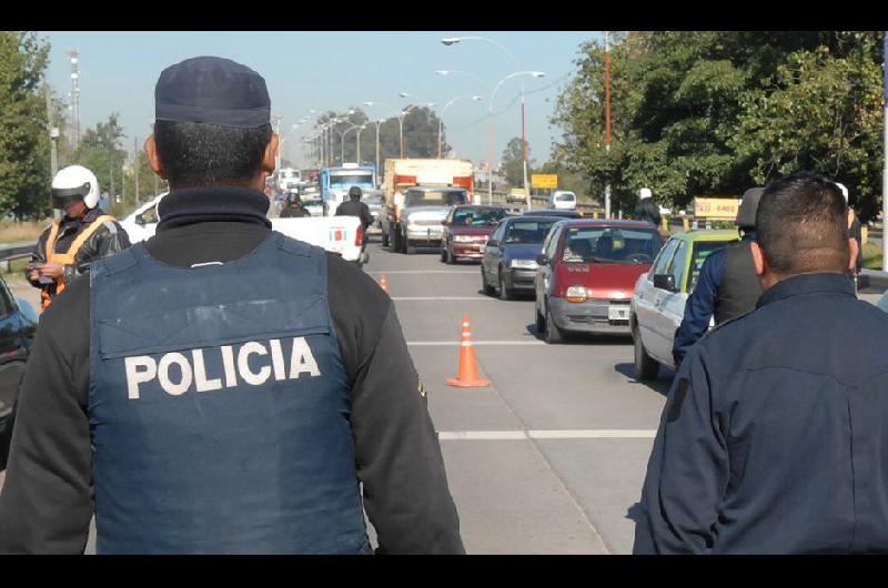 Asaltan a camionero lo despojan de dinero ensobrado y le gatillan en la cabeza