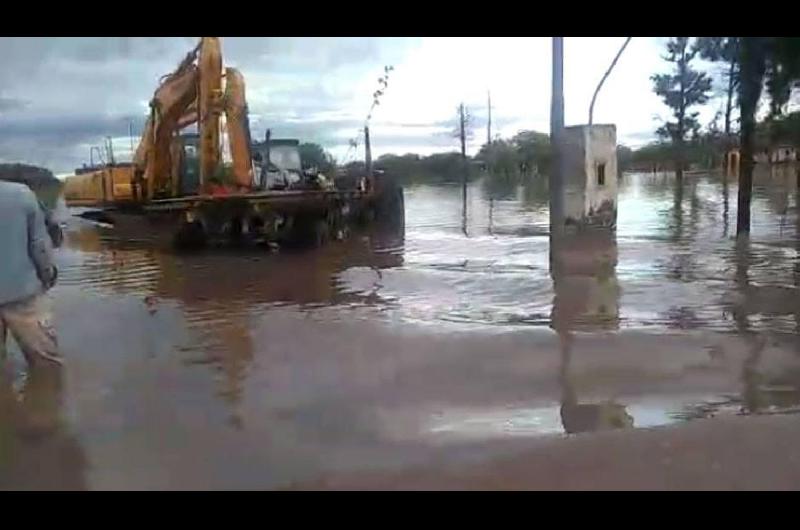 DAÑOS En tres barrios de Colonia El Simbolar las viviendas quedaron totalmente inundadas