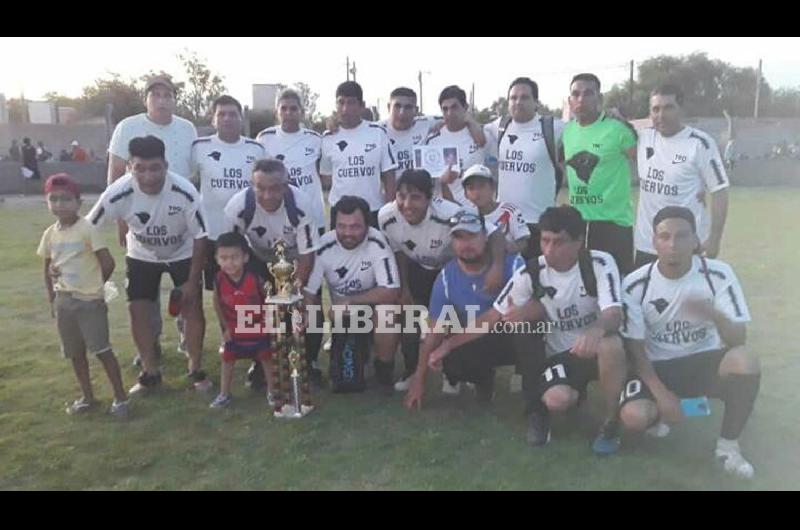 El equipo de Los Cuervos se consagró campeón en el último certamen