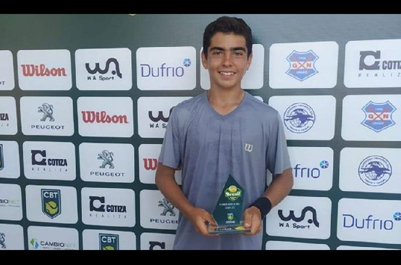 Brasil- el santiaguentildeo Lucca Guercio se consagroacute campeoacuten en singles y en dobles