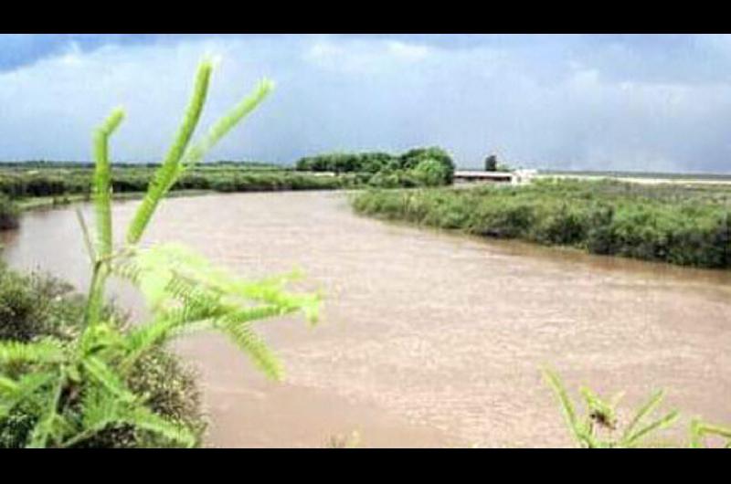 EXPECTATIVAS El pico de ingreso de agua se espera para hoy
