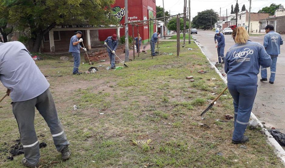 Tratan de recuperar la higiene de la ciudad tras 5 diacuteas de lluvias