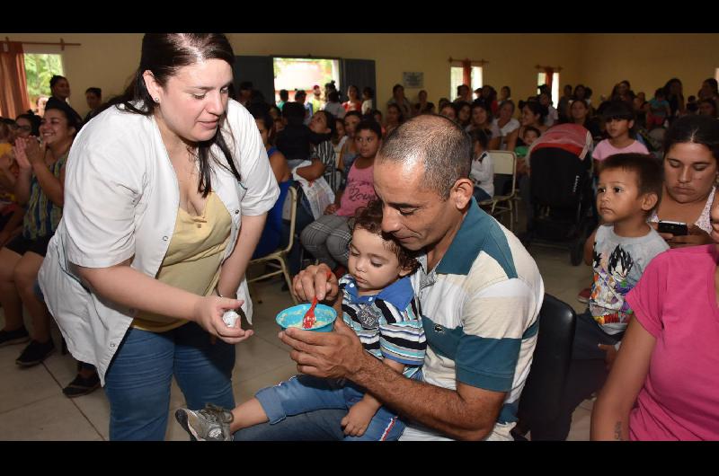 El programa ldquoMis Primeros 1700 diacuteasrdquo llegoacute al departamento Jimeacutenez