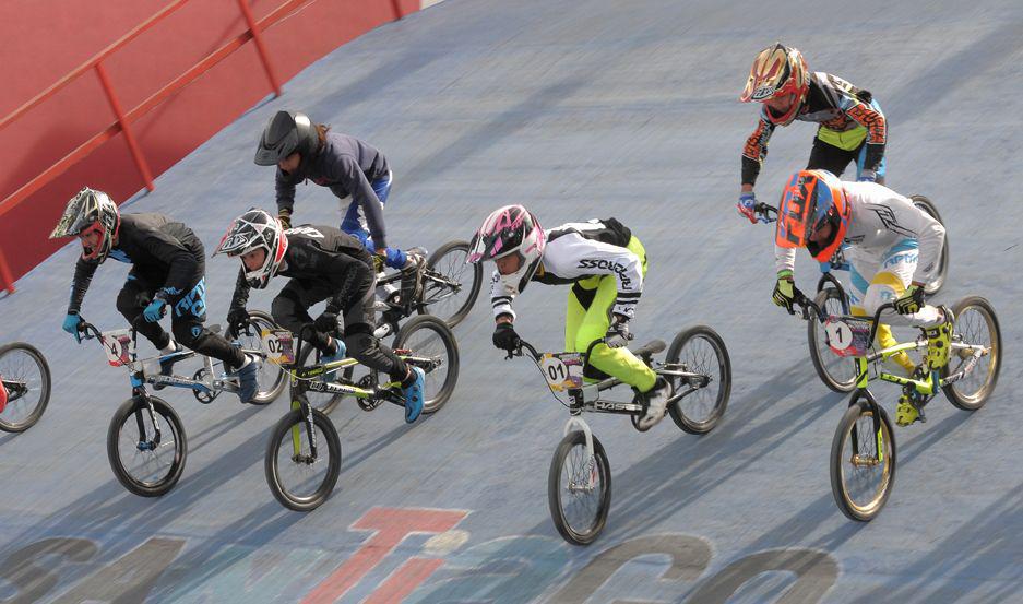 Llega el mejor bicicross del paiacutes a ldquoLa Catedralrdquo