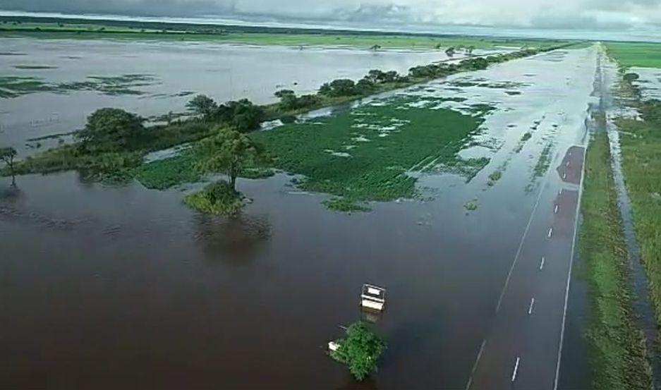 INTRANSITABLE La Ruta Provincial 89 se encuentra cortada por el avance del agua
