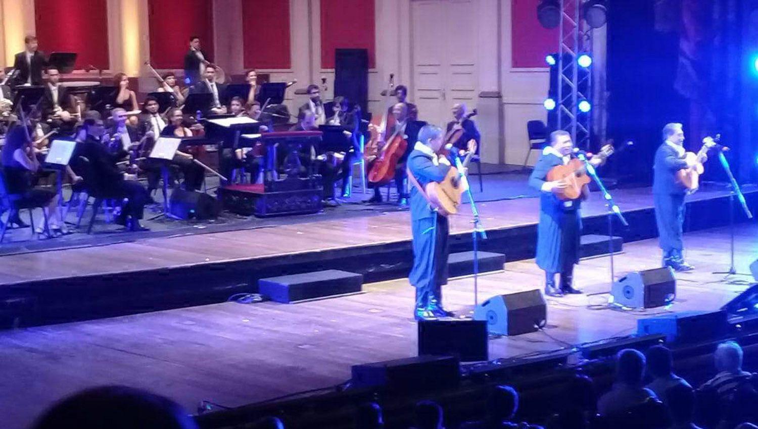 Los Manseros cumplieron el sueño de presentarse en el coliseo mayor de la Argentina