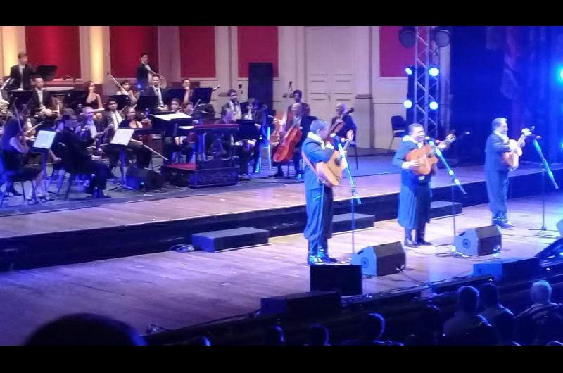 Los Manseros cumplieron el sueño de presentarse en el coliseo mayor de la Argentina