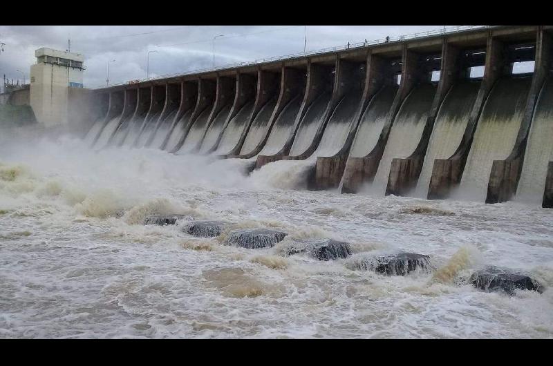 Se mantiene estable la situacioacuten del riacuteo Dulce que recibe la misma cantidad de agua desde Riacuteo Hondo