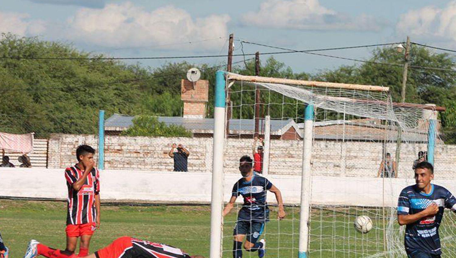 Sportivo Fern�ndez sacó chapa de candidato y demostró por qué es el líder de la zona 1