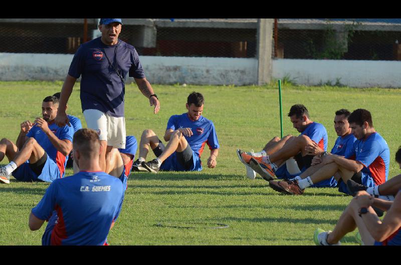 Güemes se mantiene como el mejor equipo de la zona
y ahora tendr� que visitar en Salta a Central Norte por la fecha 20ª