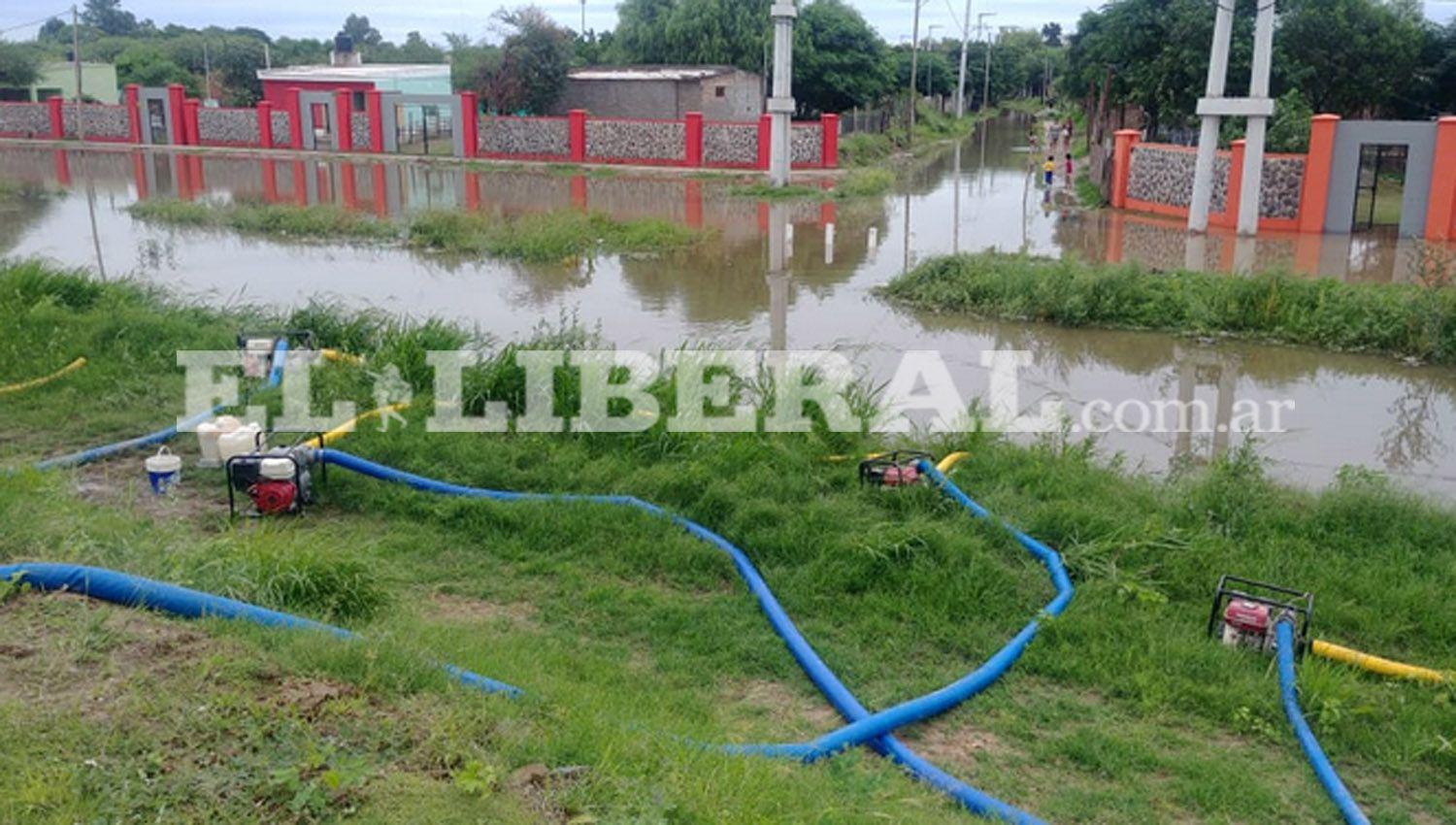 El agua causó anegamientos en domicilios situados a la altura de la Nueva Costanera Sur