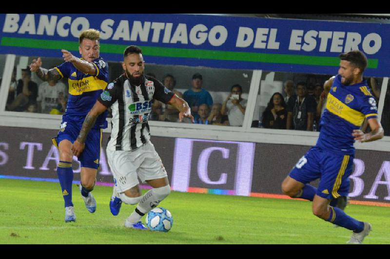 Otra vez el goleador Jonathan Herrera estaacute entre algodones