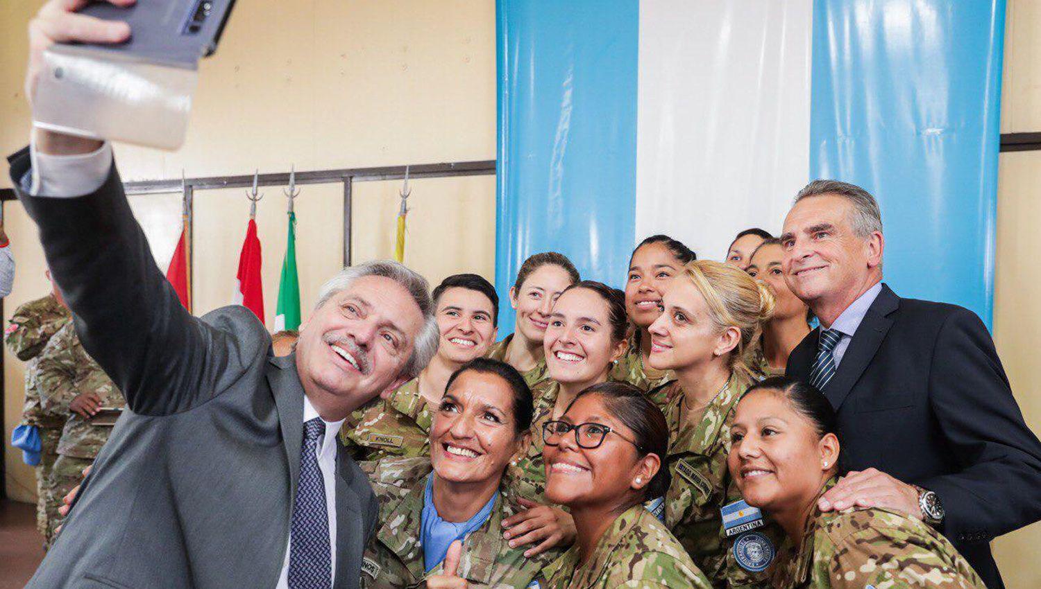 El acto tuvo lugar en el Centro Argentino de Entrenamiento Conjunto para Operaciones de Paz (CAECOPAZ)