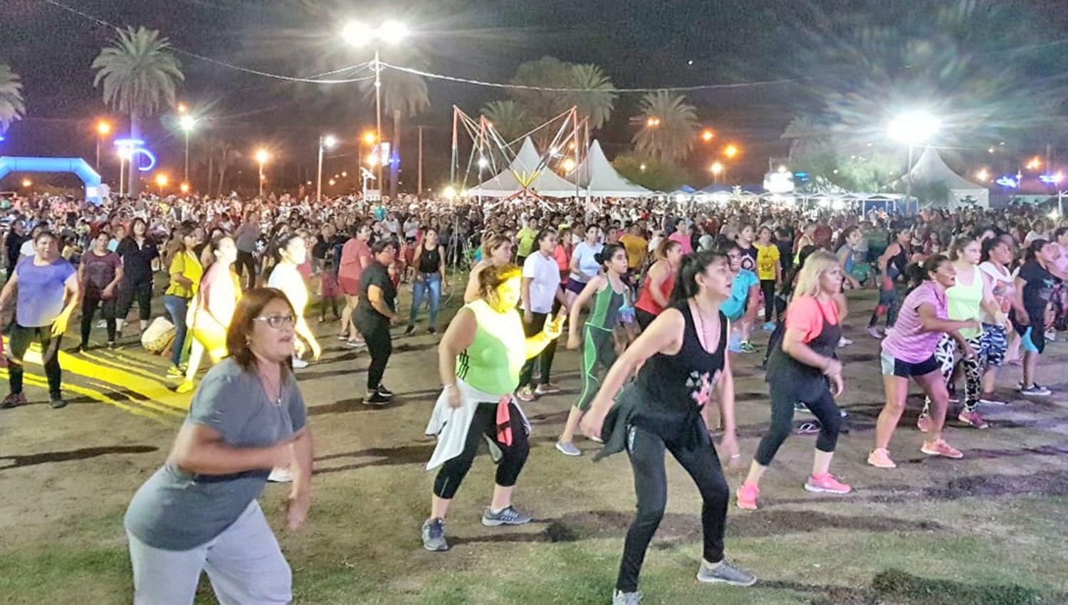 Otra de las actividades que se desarrollar� este martes ser� una masiva clase zumba del carnaval