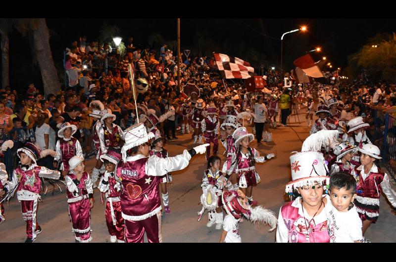 La cultura popular de los  barrios estaraacute representada en el Corso Municipal 2020