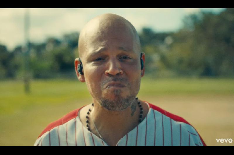 Residente presentoacute su video ldquoReneacuterdquo fue tendencia en las redes y superoacute los 12 millones de visitas en un diacutea