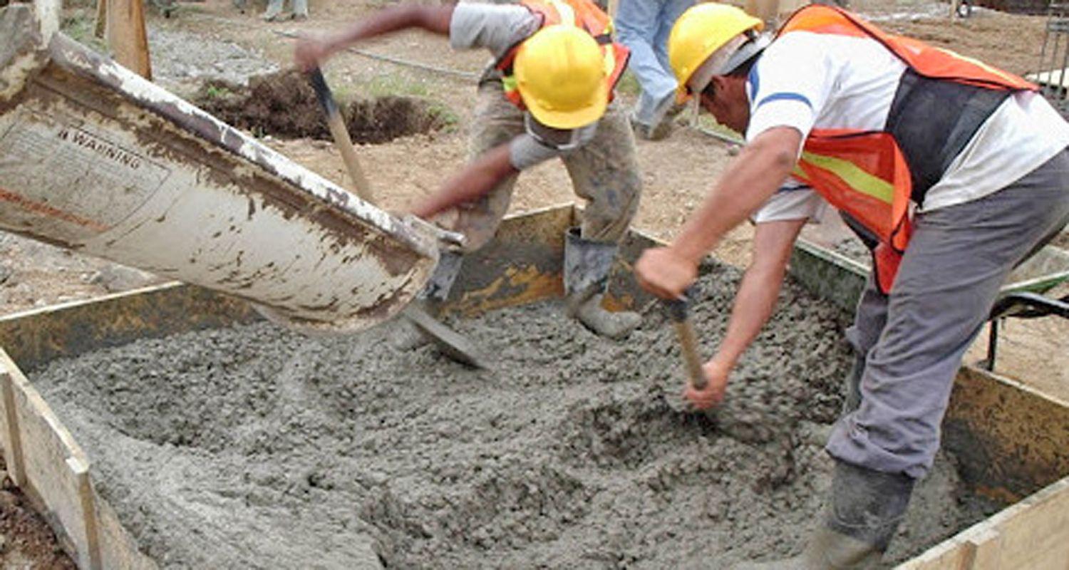 Los despachos de cemento cayeron un 25-en-porciento- en febrero