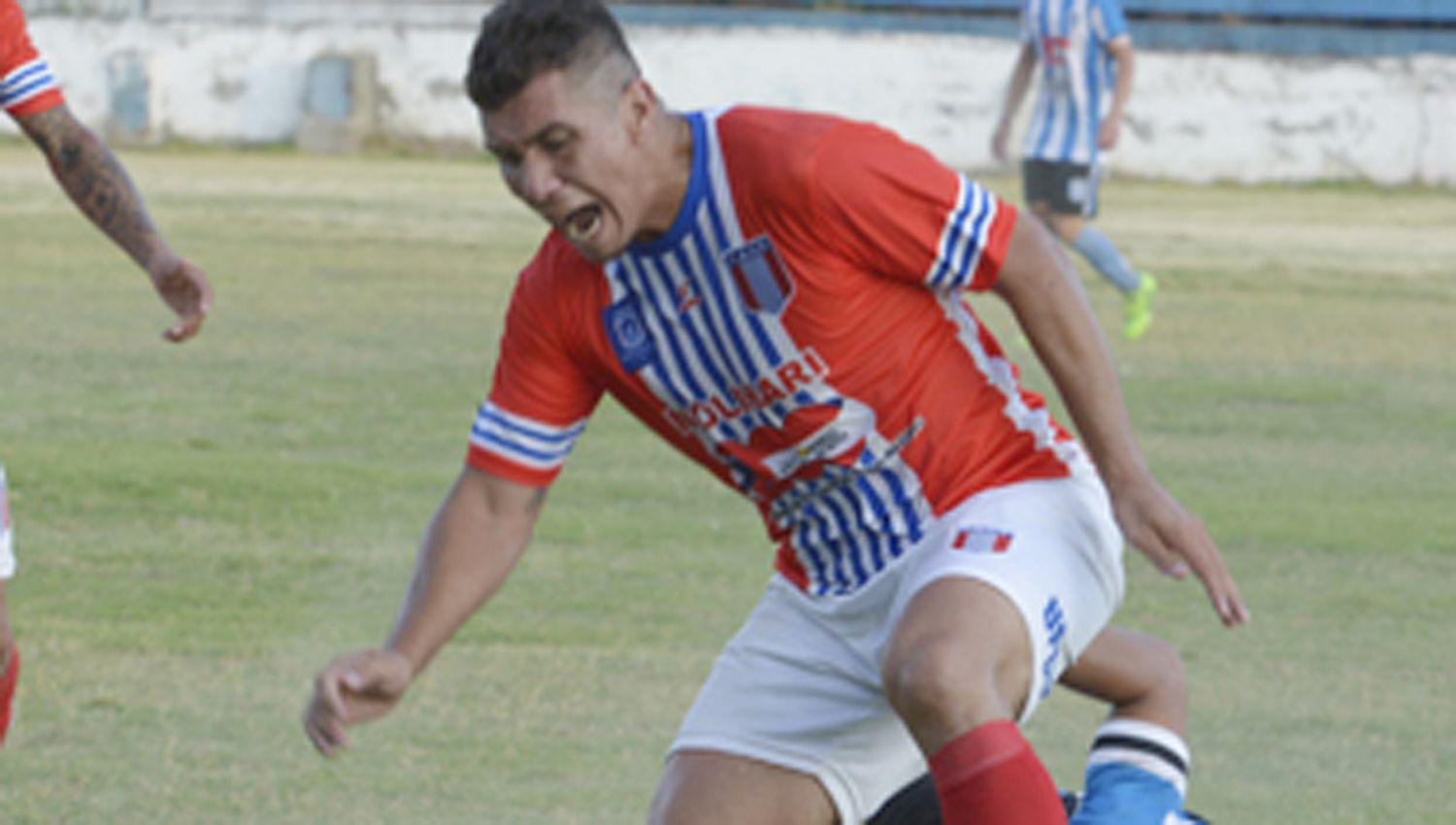 Unioacuten Santiago vs Independiente de Beltraacuten a todo o nada en el Molinari