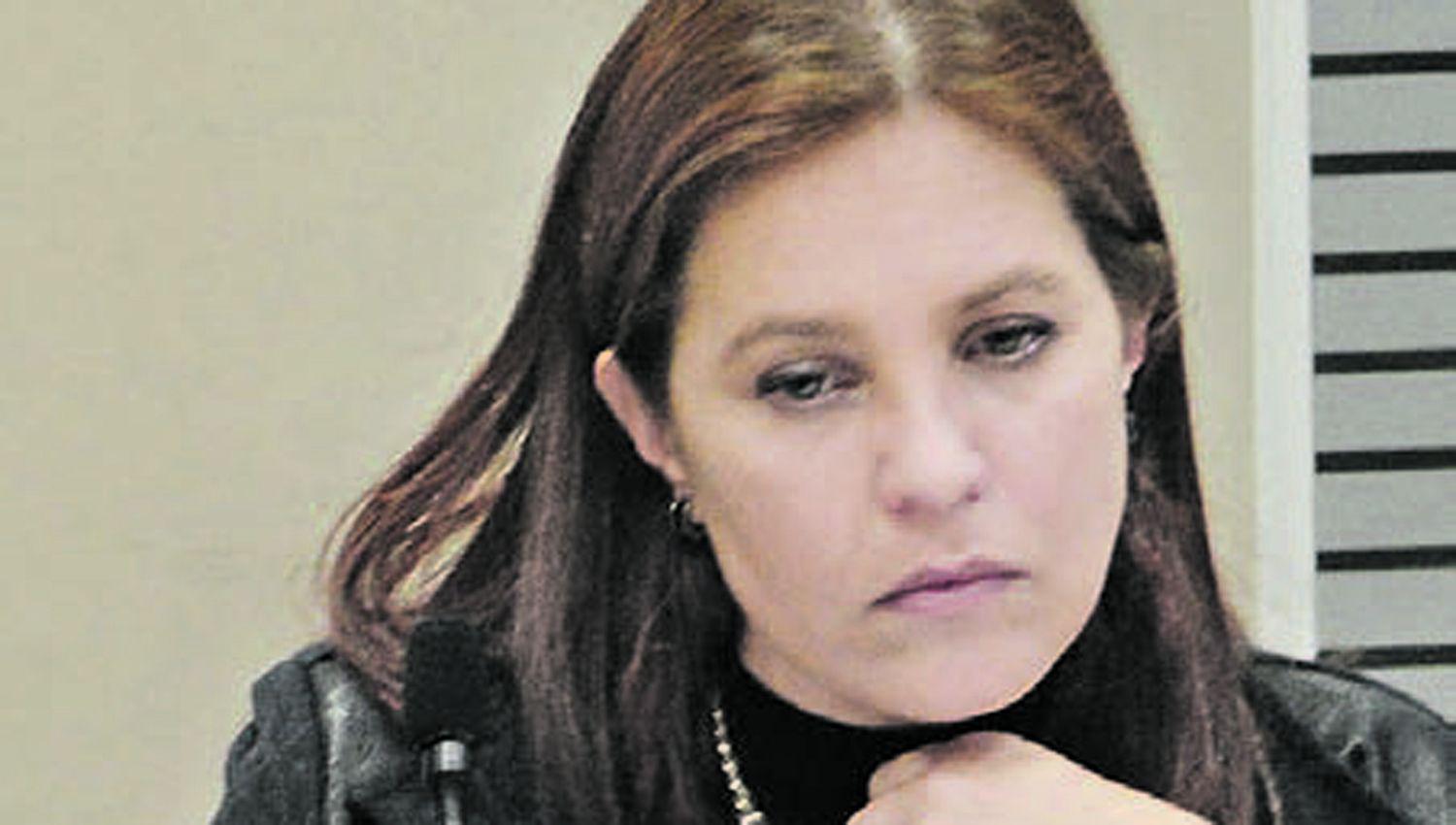 FISCAL Dra Érika Leguizamón 