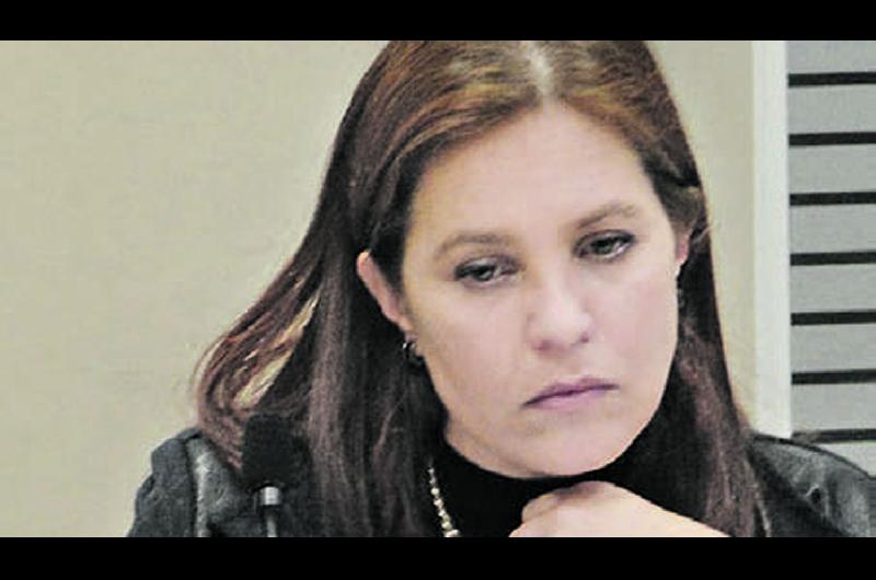 FISCAL Dra Érika Leguizamón 