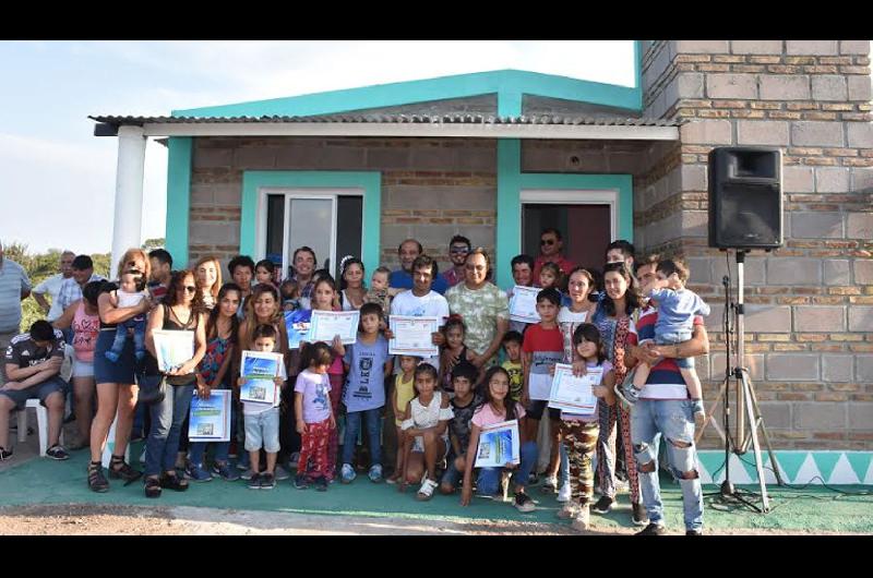 Entregan viviendas sociales en el Departamento Ojo de Agua