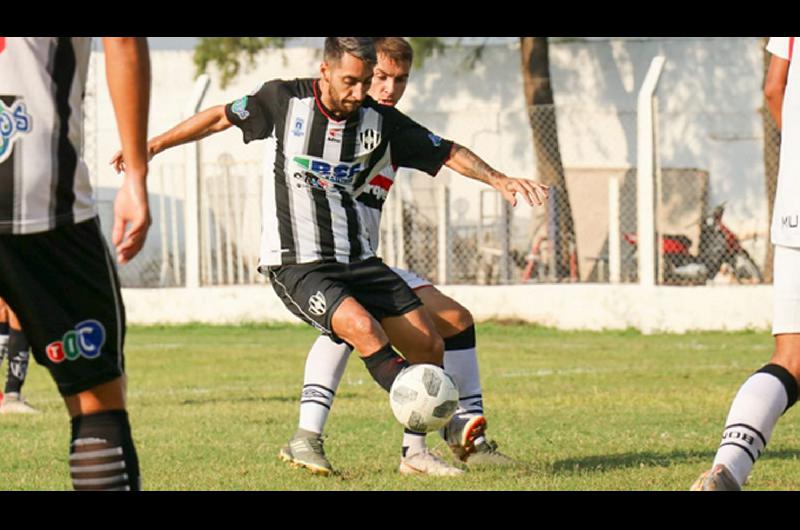 La Reserva de Central Coacuterdoba cayoacute 2 a 0 ante Newells Old Boys