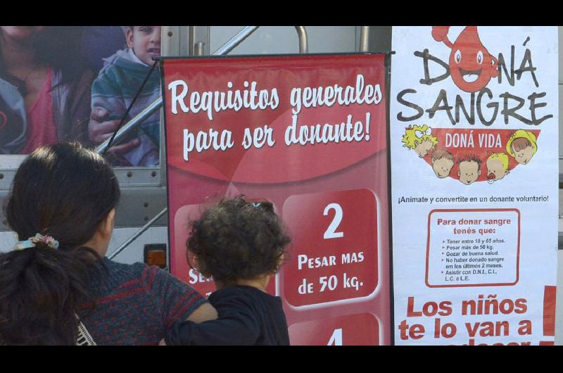 Instan a realizar donaciones voluntarias de sangre