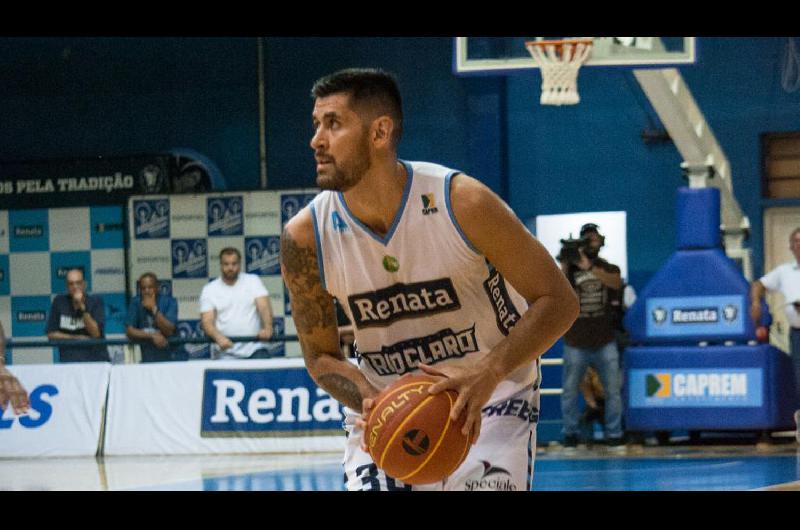 SATISFACCIÓN Enzo Ruiz estaba teniendo una gran temporada en Renata Río Claro que est� en zona de playoffs 