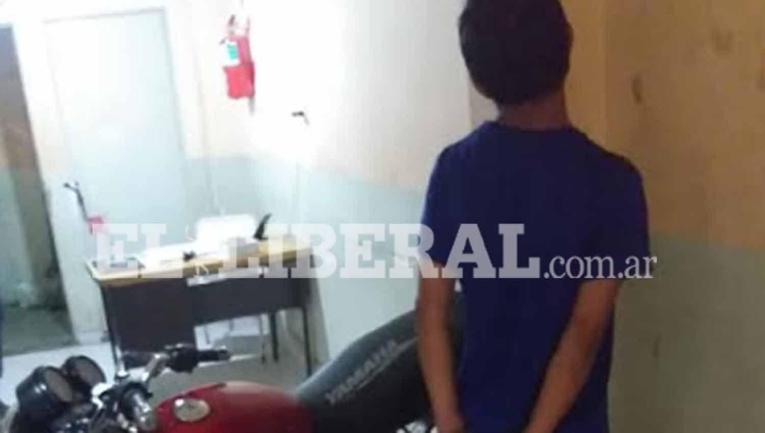 Allanan la casa de un arrebatador y recuperan teleacutefono valuado en 30 mil pesos