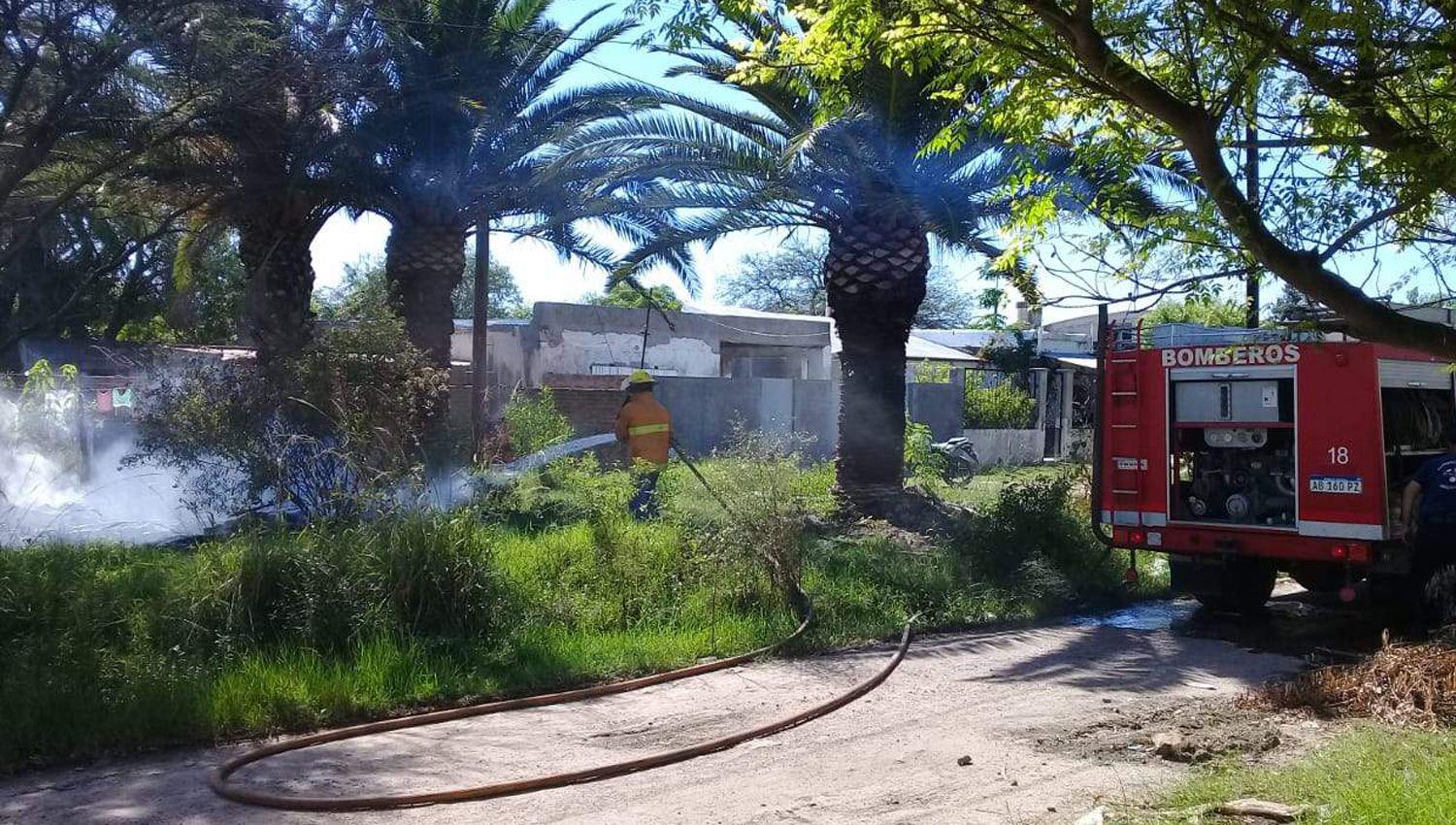 DESPLIEGUE Los Bomberos controlaron r�pidamente la situación
