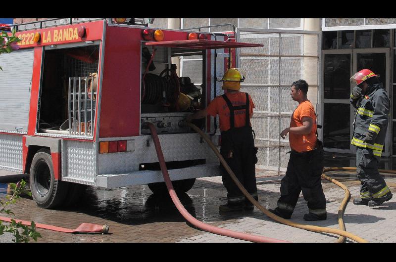 Por fortuna las llamas fueron controladas y la situación no pasó a mayores