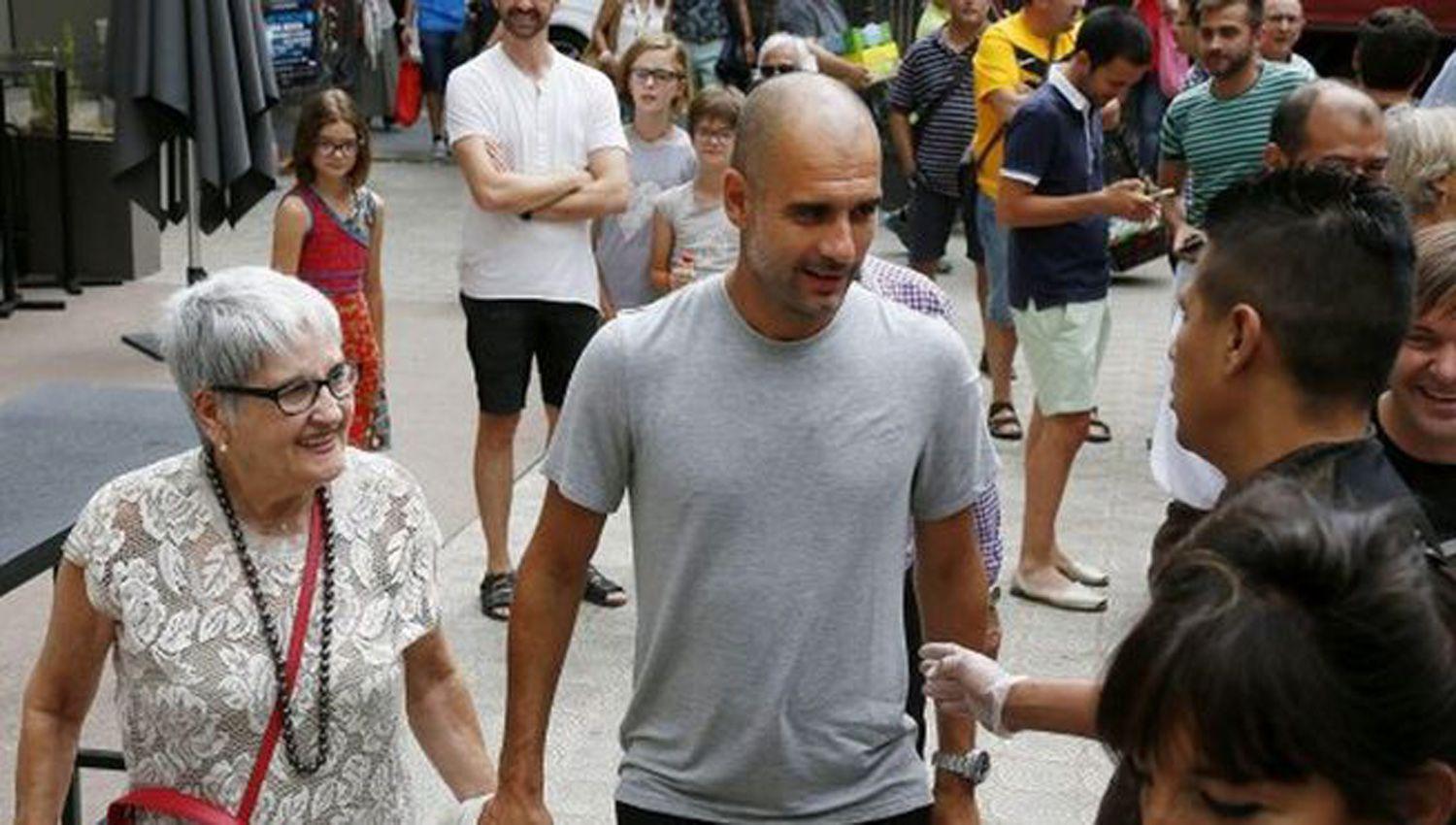 Fallecioacute la mamaacute de Pep Guardiola- padeciacutea coronavirus