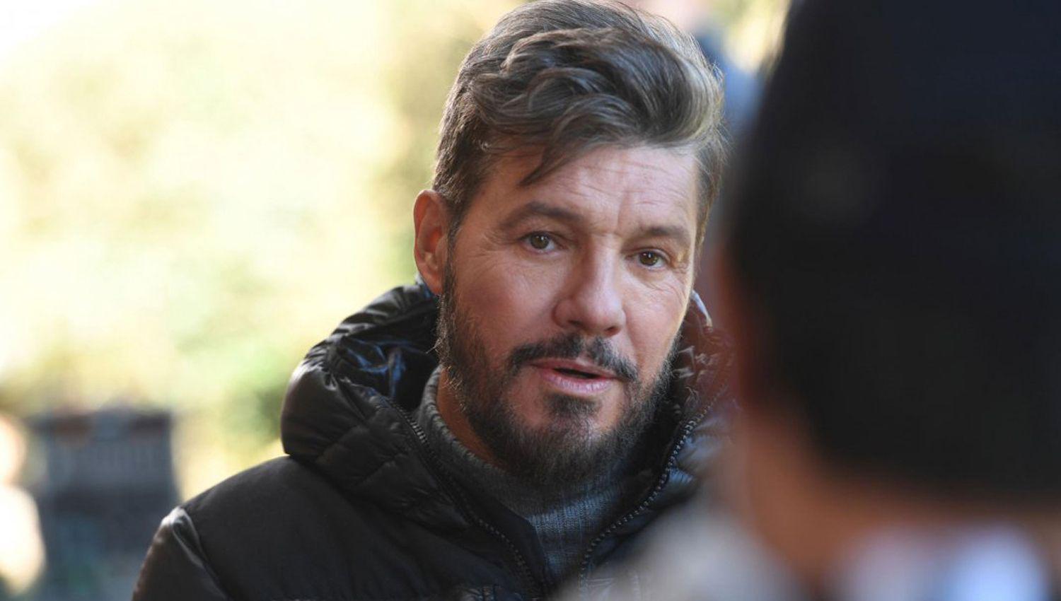 Dura respuesta de Tinelli- iquestQueacute teniacutea la valija