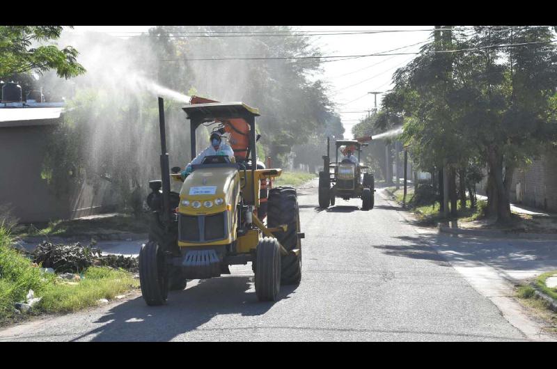 La Municipalidad fumigoacute de manera simultaacutenea tres zonas en la capital