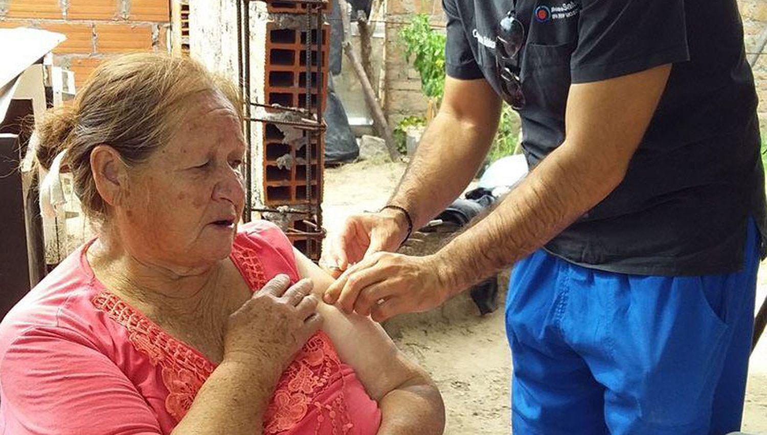 Destacan que la vacunacioacuten antigripal se hace a domicilio