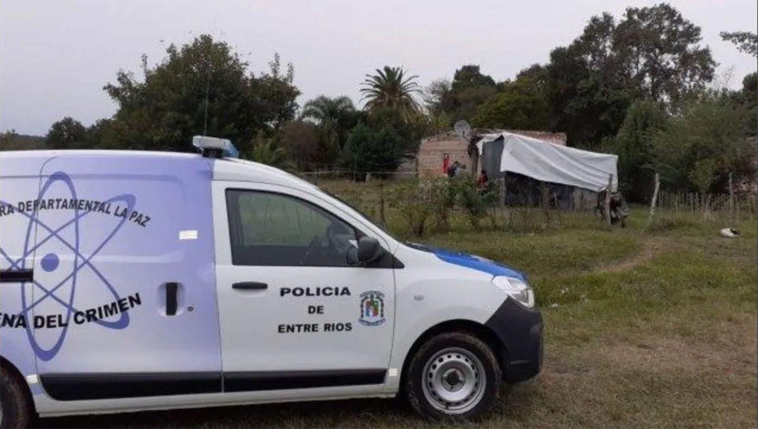 Asesinan una mujer en Entre Riacuteos y su ex pareja se entregoacute a la Policiacutea