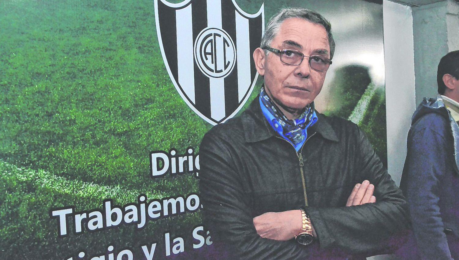 El presidente de Central Córdoba dijo que su club deber� hacerse fuerte competir y mantener al fútbol de Santiago en lo m�s alto