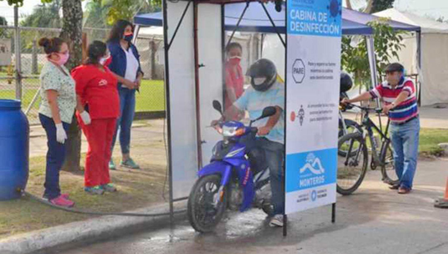 Un equipo de TN comenzoacute a fabricar cabinas sanitizantes